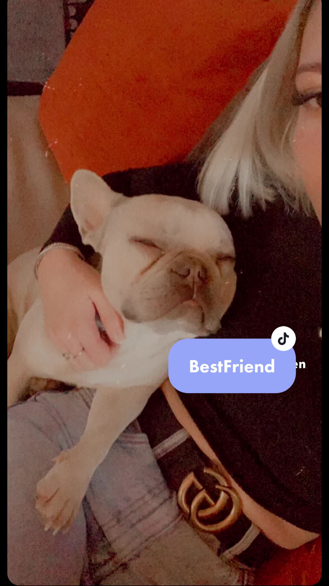 @CharlotteB