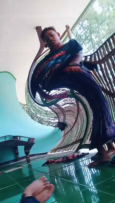 @Annisa021