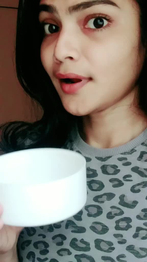 @Vaishu_cherie