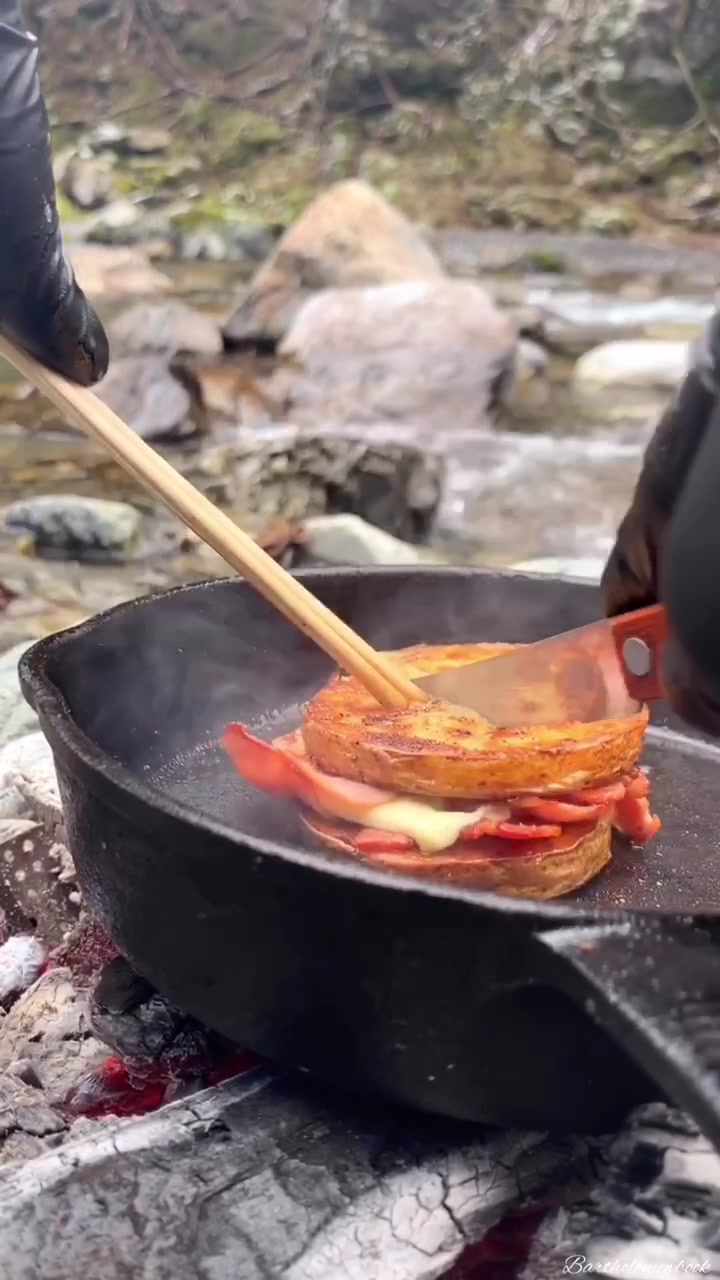 @バーソロミュー・ブック🏞川クック