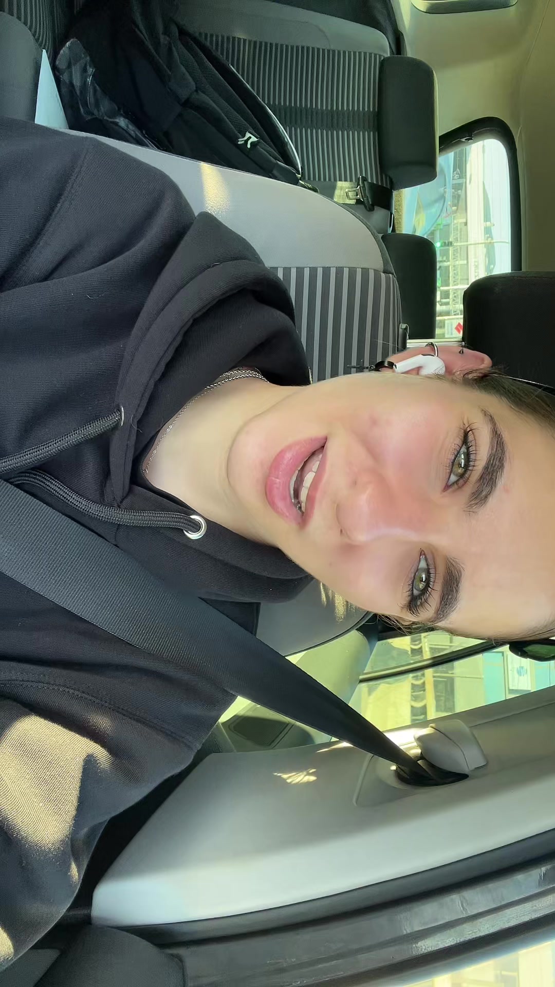 @Alikakiiii