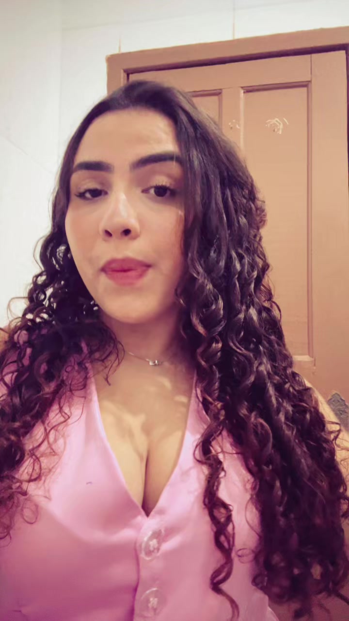 @leleuuu