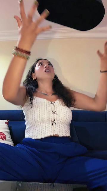 @ozgenesas