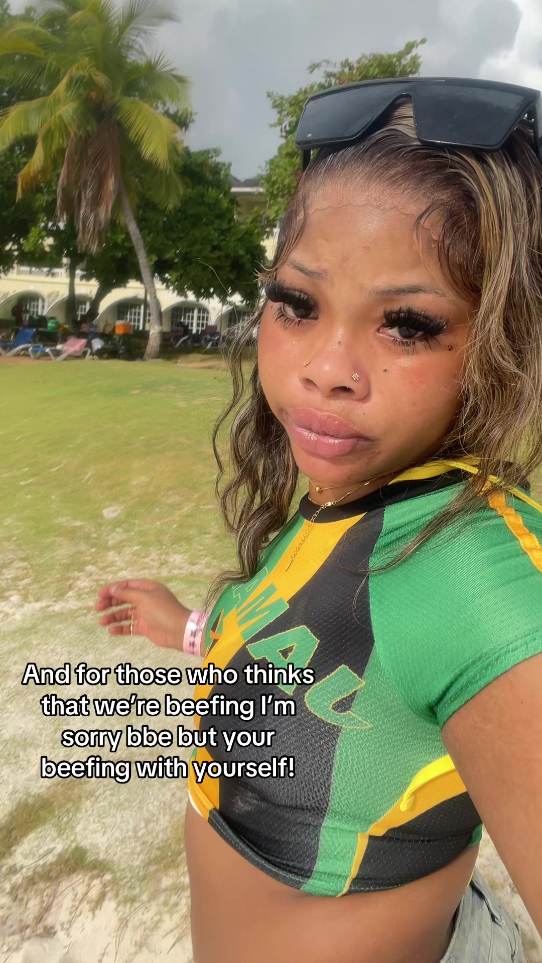 @Shandaethebee