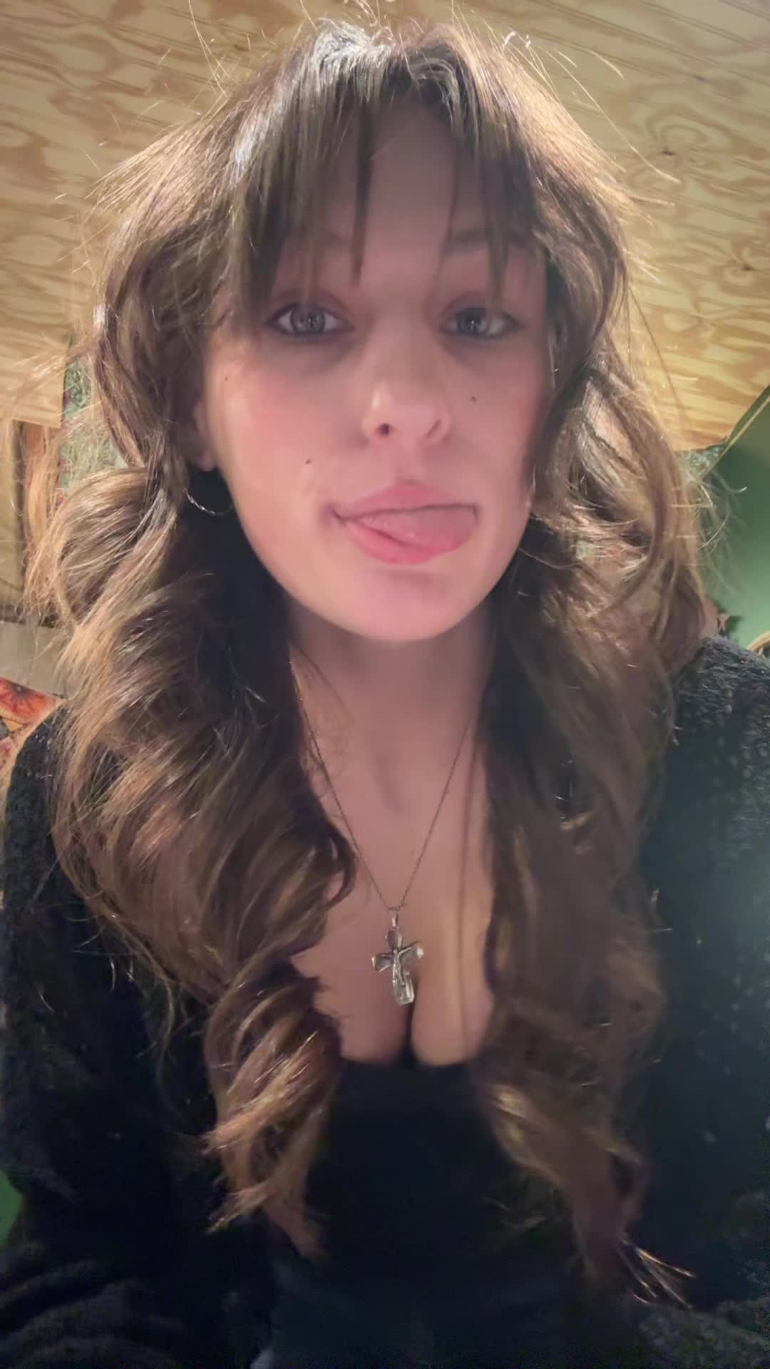 @Livvyシ