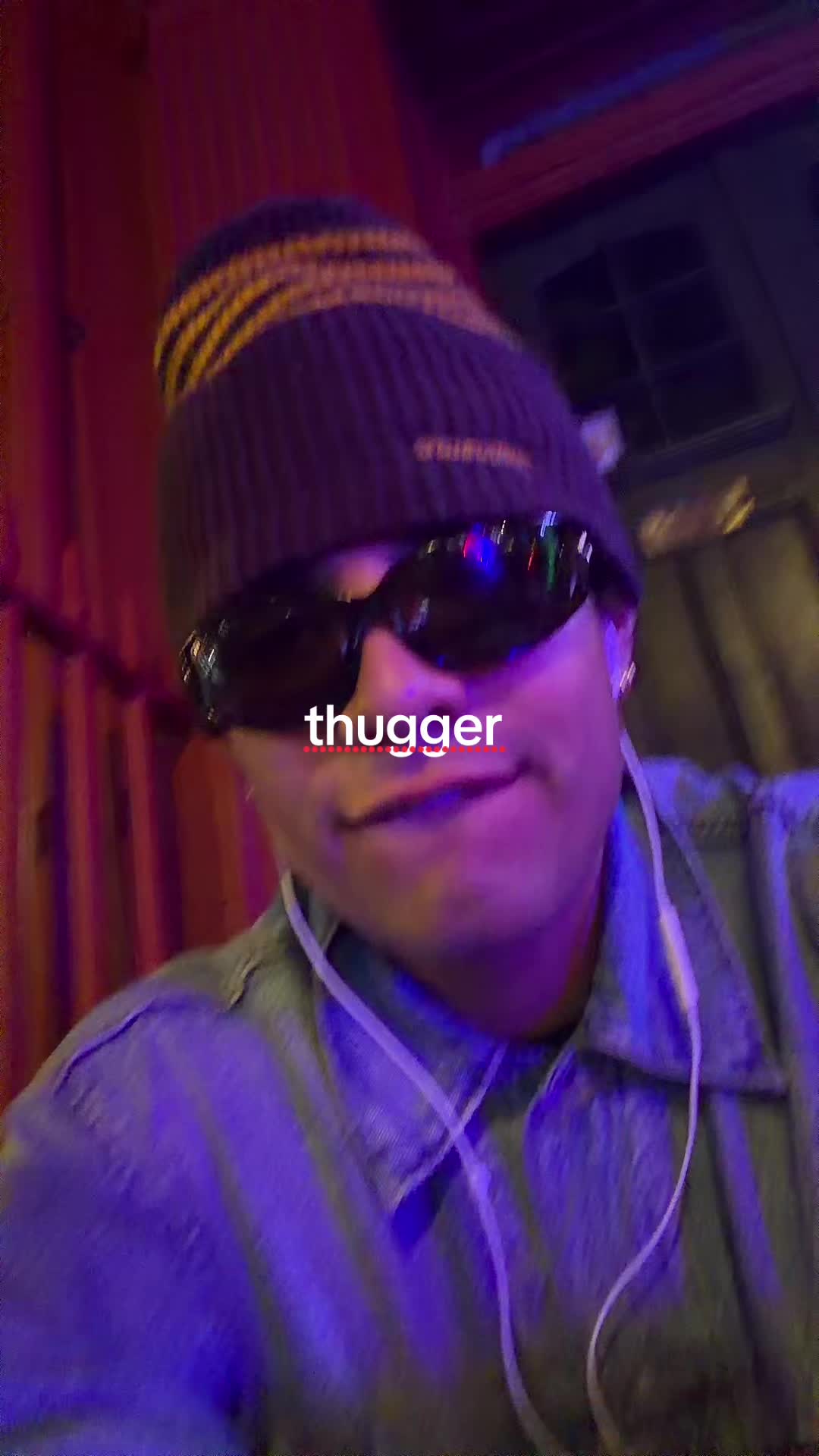 @letsnotstartawar