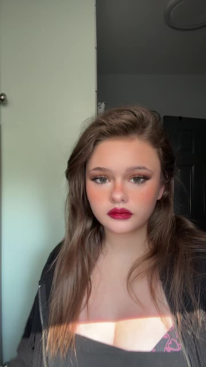 @Julianna