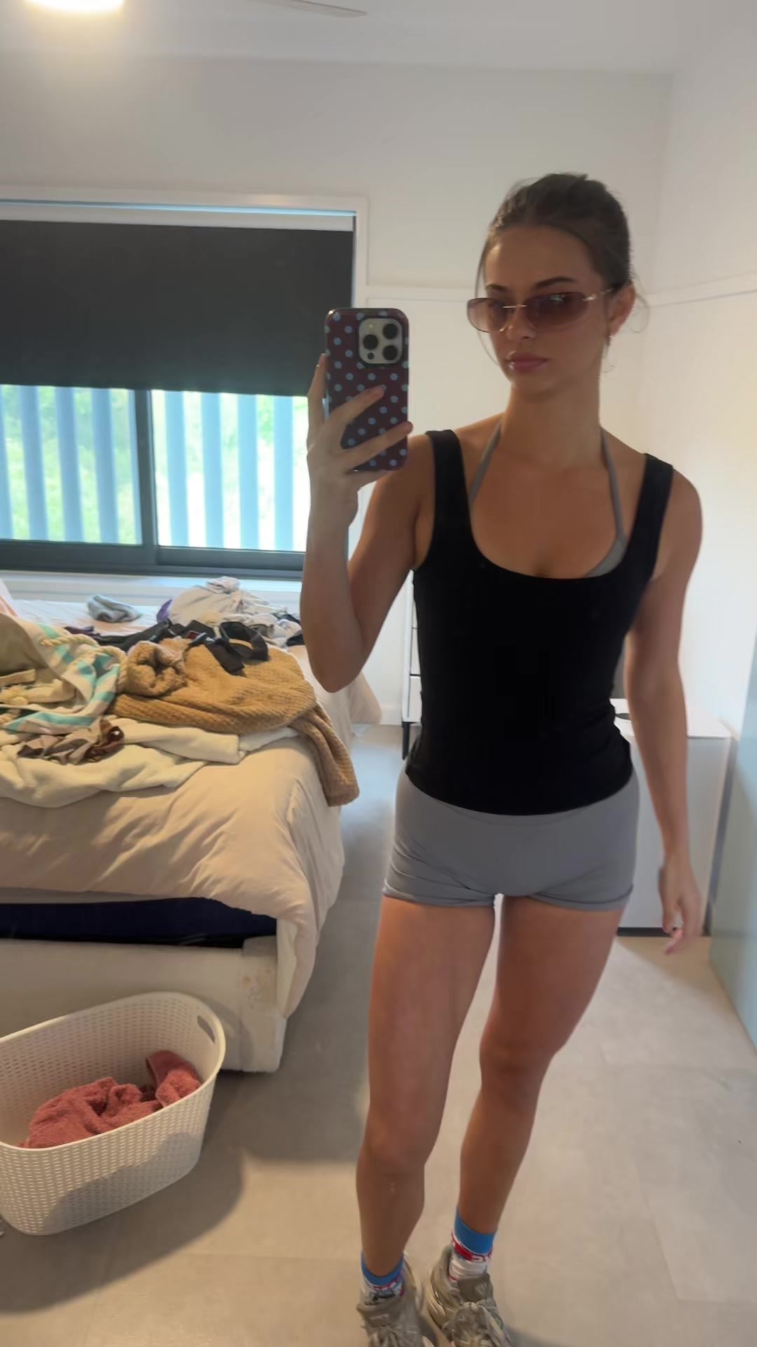 @Liv