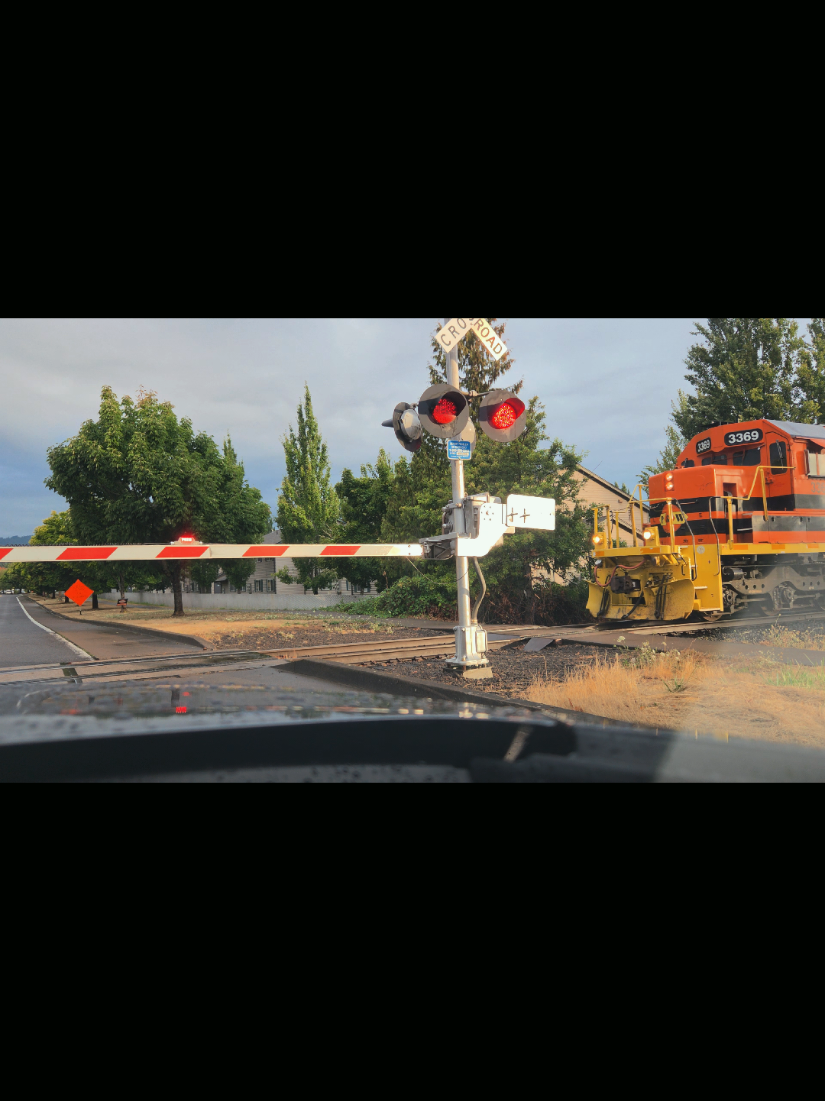 @railfan_parker