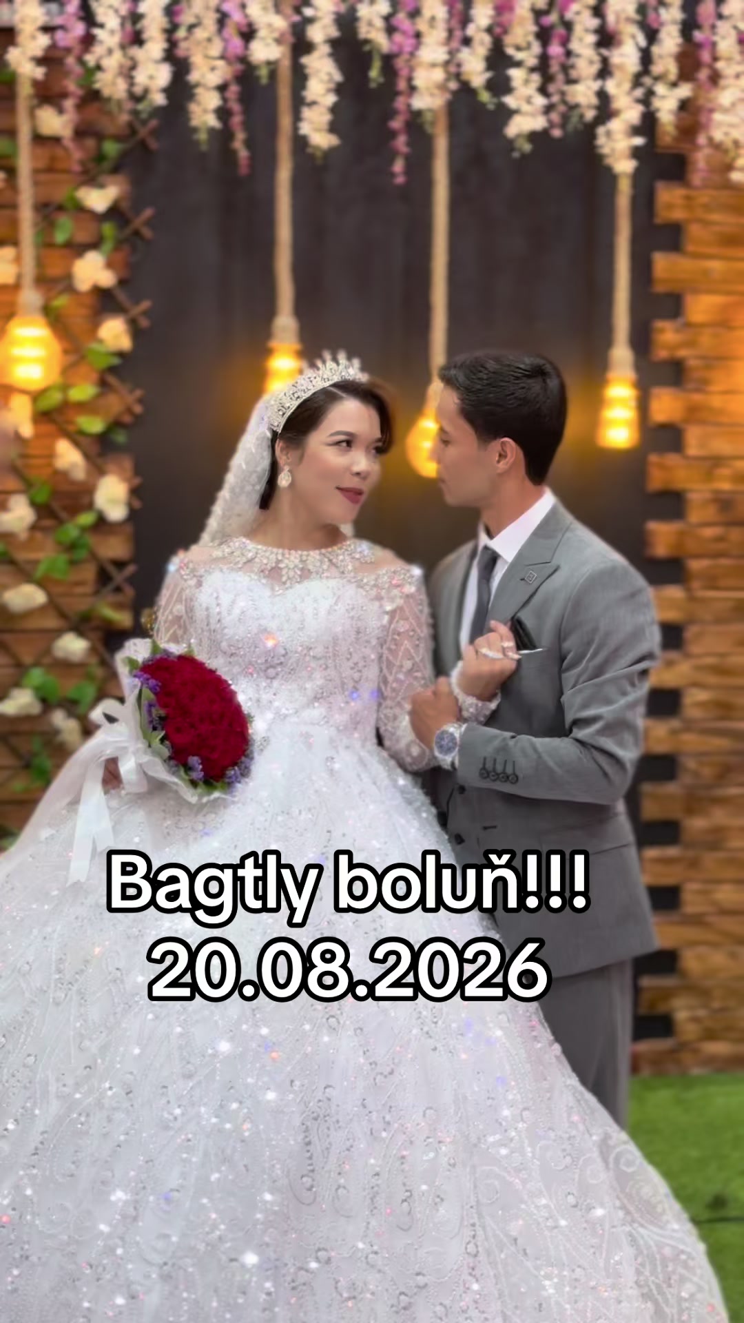 @Me&yacute;lis Ruslanow