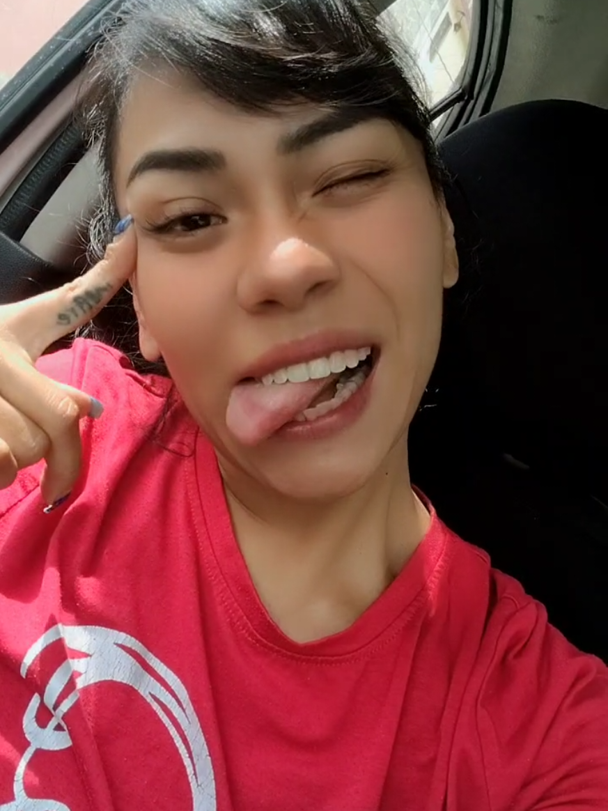 @Angeles Edith Leon