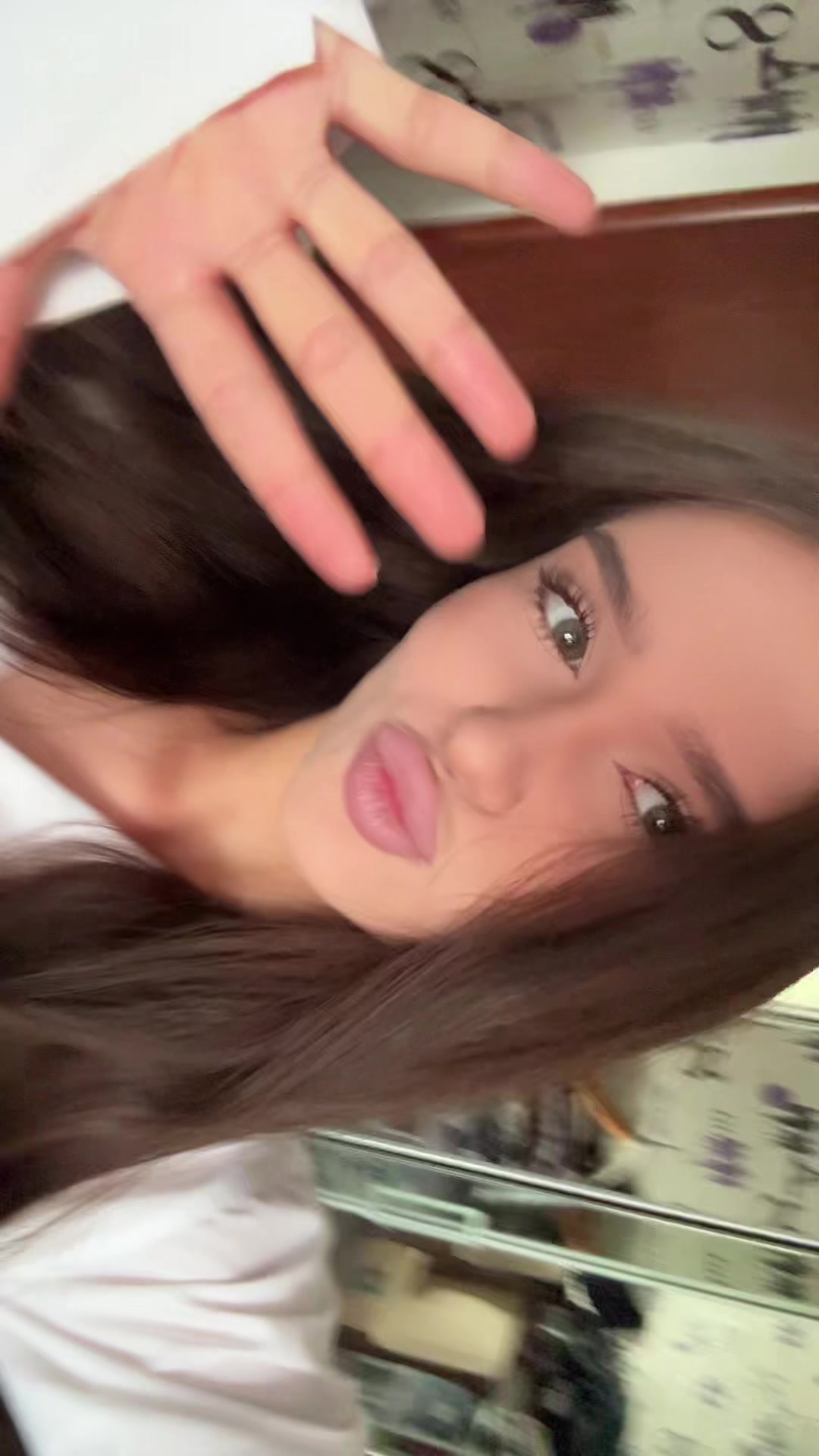 @yaapoliiiina
