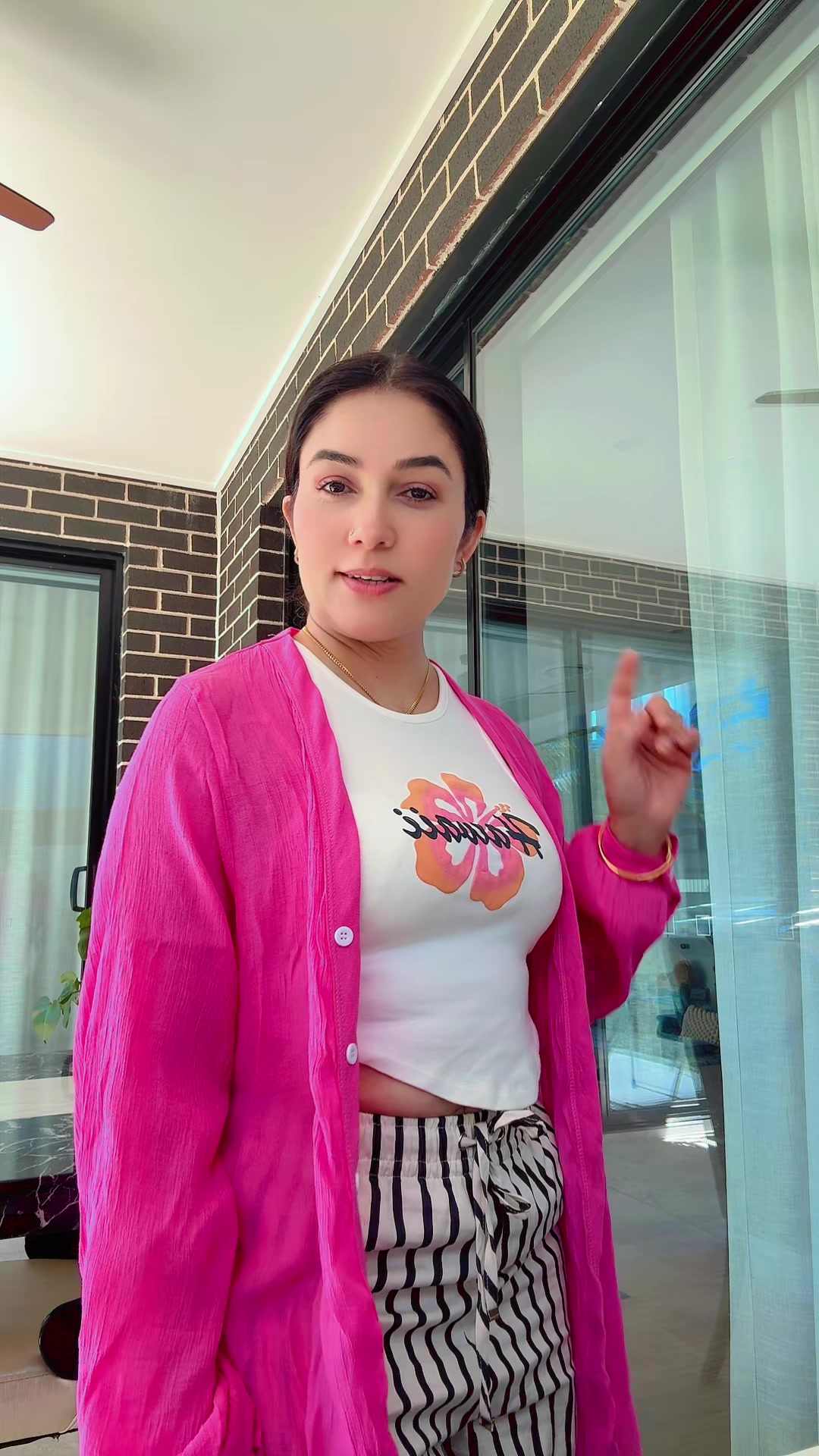@pooja🕊️