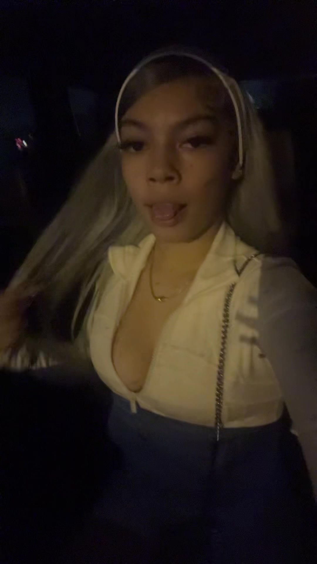 @fullygirll3x