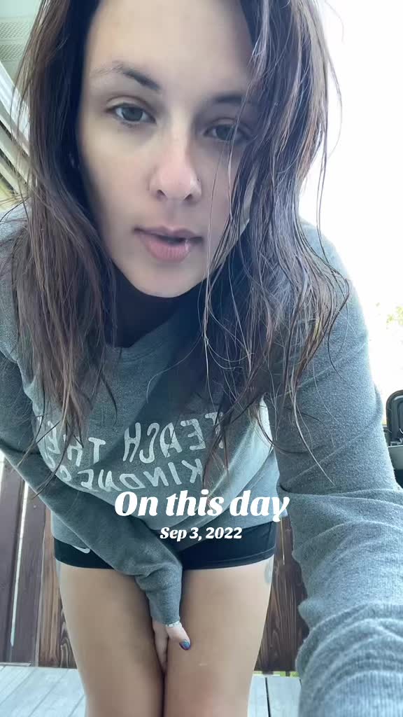 @Barefootmamamn