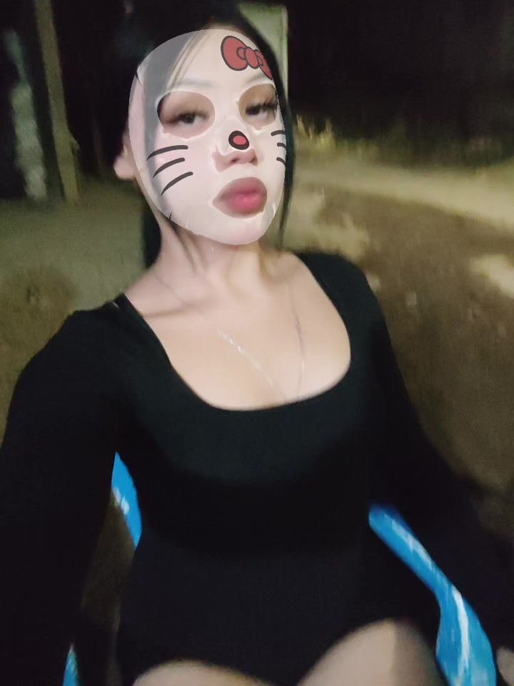 @DEVANI🎀