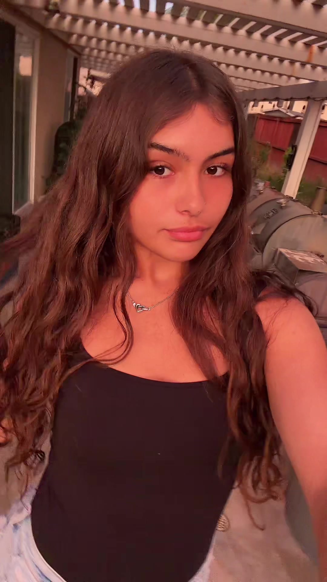@Lolaspamszz