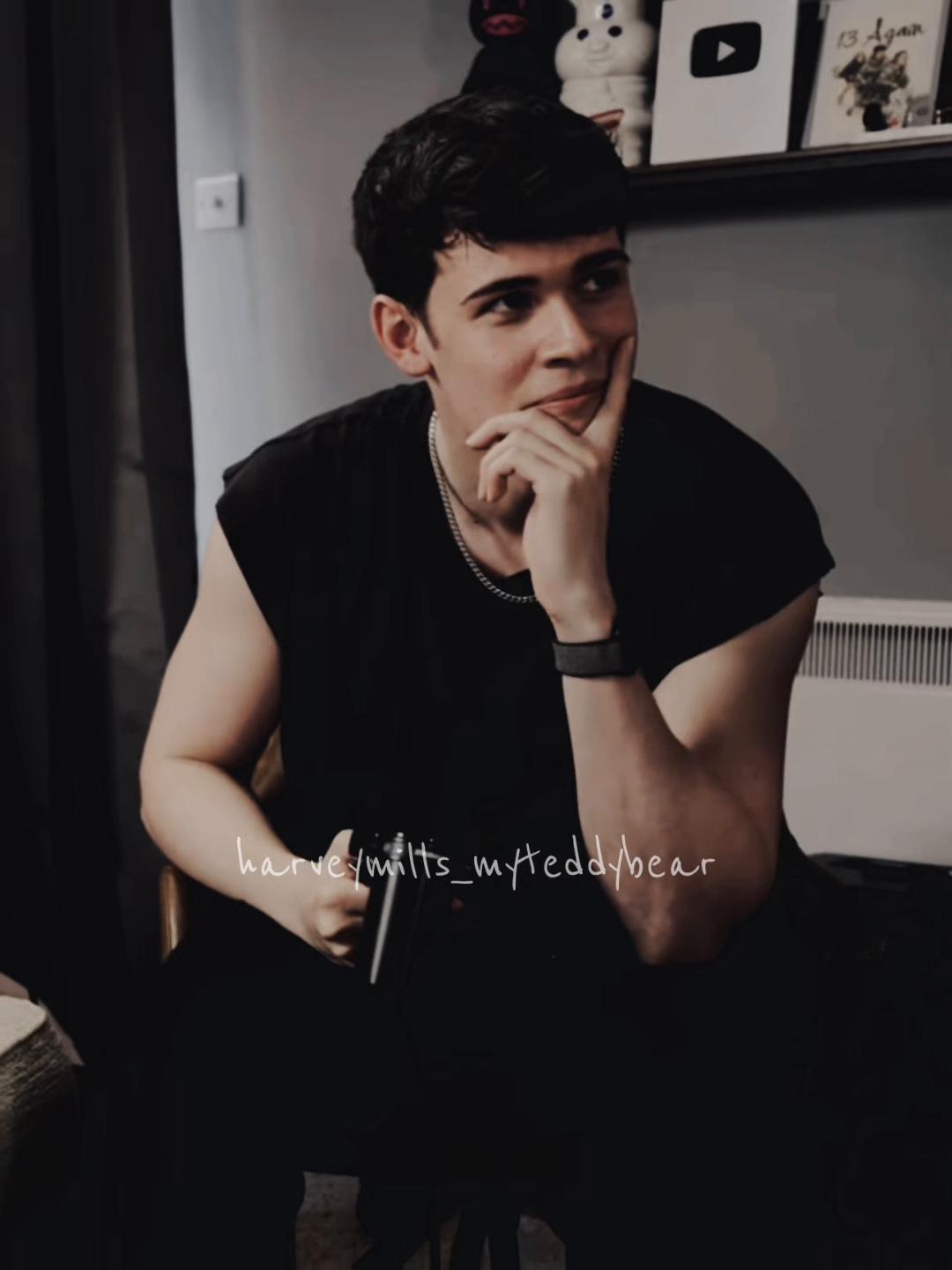 @Nathan_harveymills_myteddybear