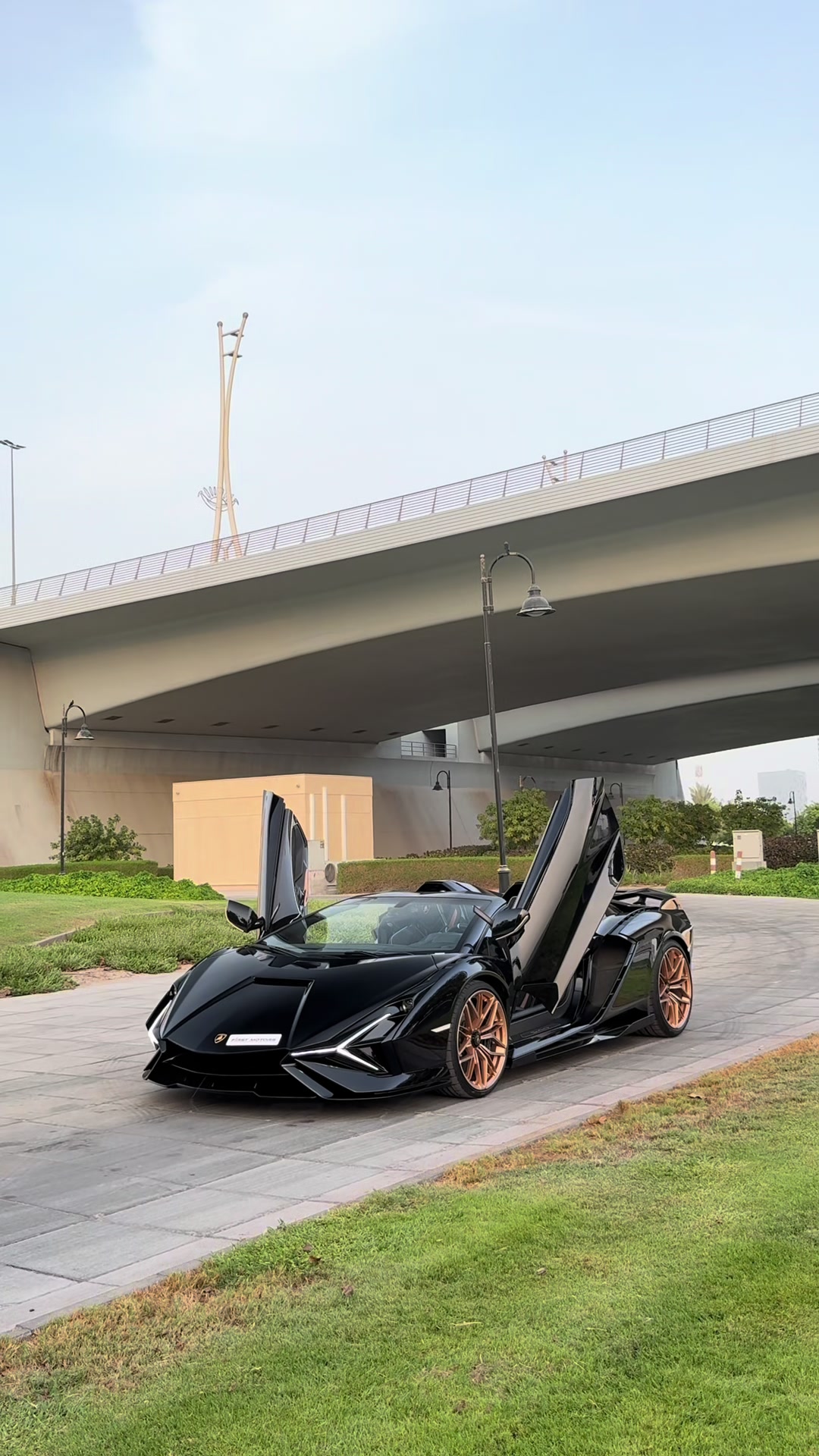 @cf.cars