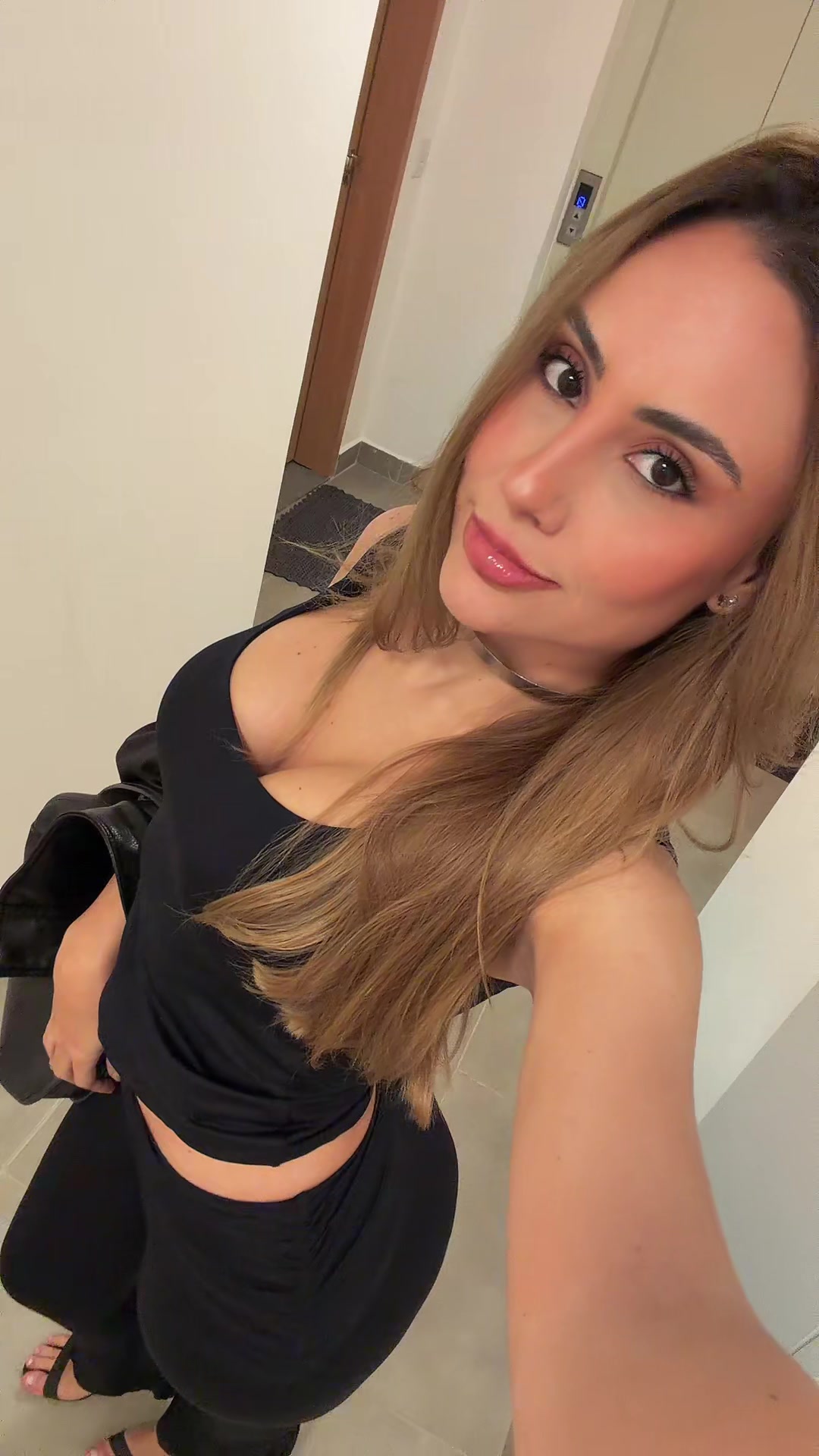 @Let&iacute;cia B.