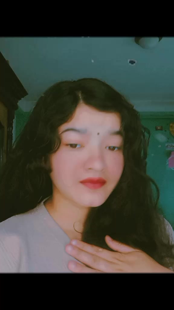 @मिहिरा 😘💎😊🕉️☯️🌺