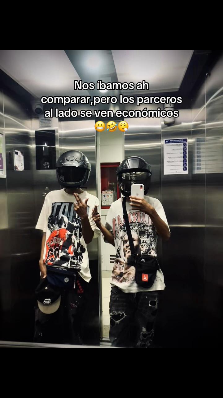 @®️.