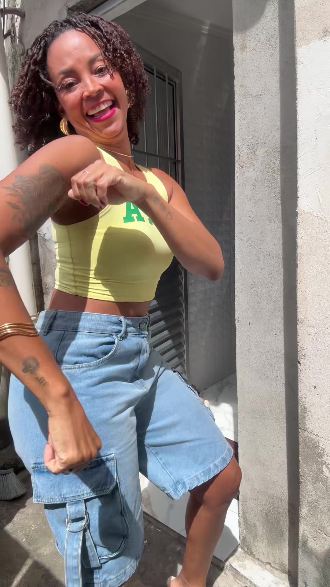 @Ravenia Maria