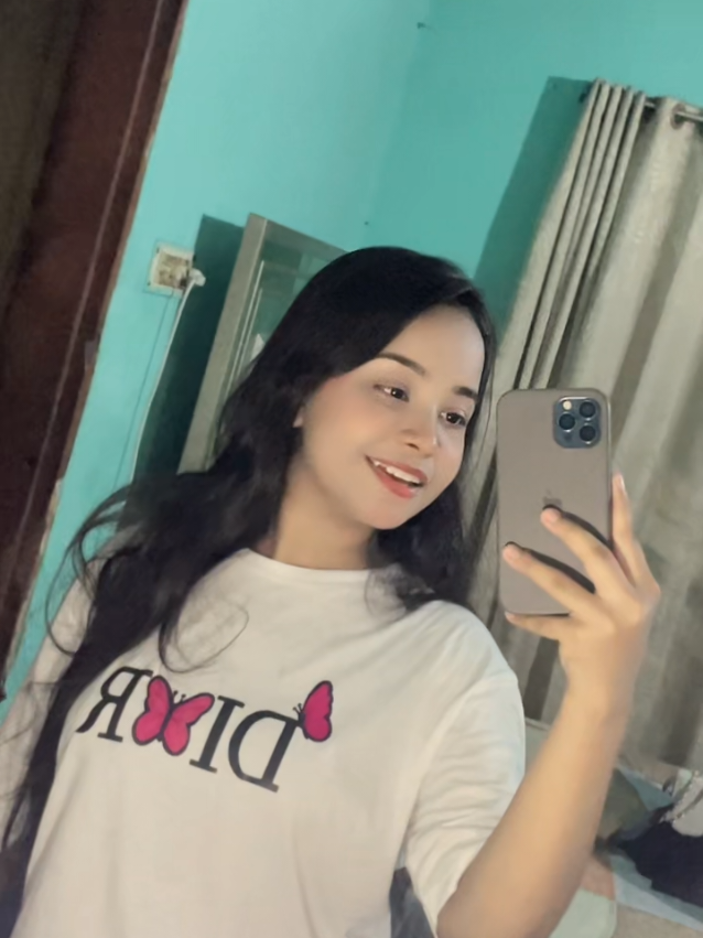 @🦋_It,z Me Ur Xadni_🦋