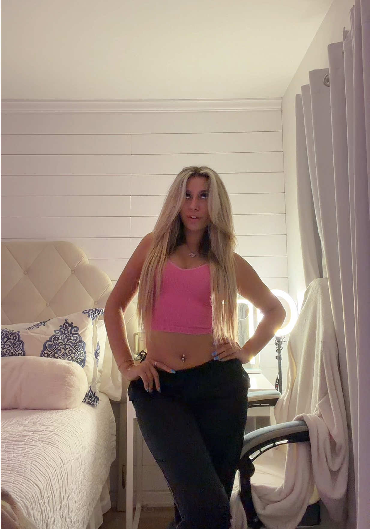 @Messy Megs🌺