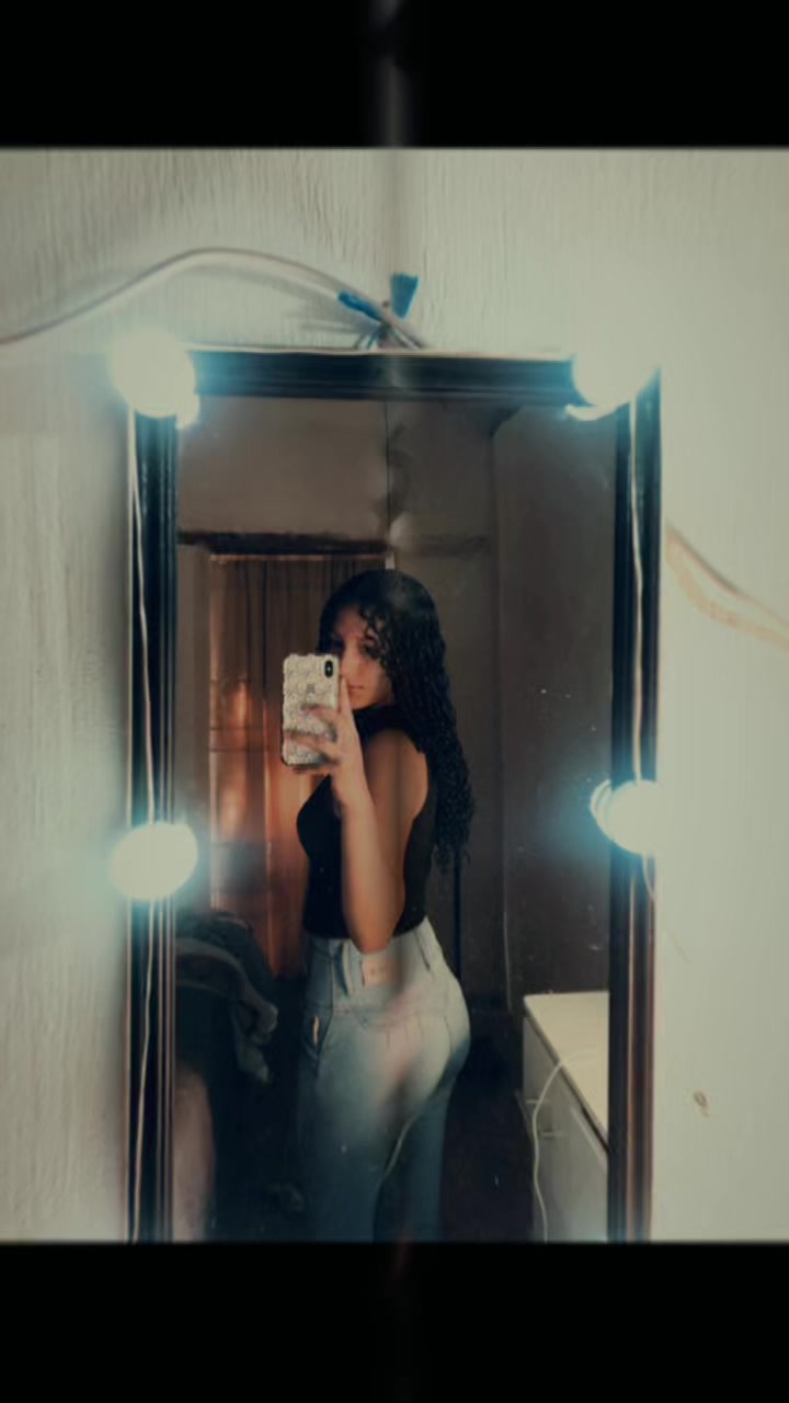 @𝓔𝓼𝓶𝓮𝓻𝓪𝓵𝓭𝓪 🧚🏽♀️💞