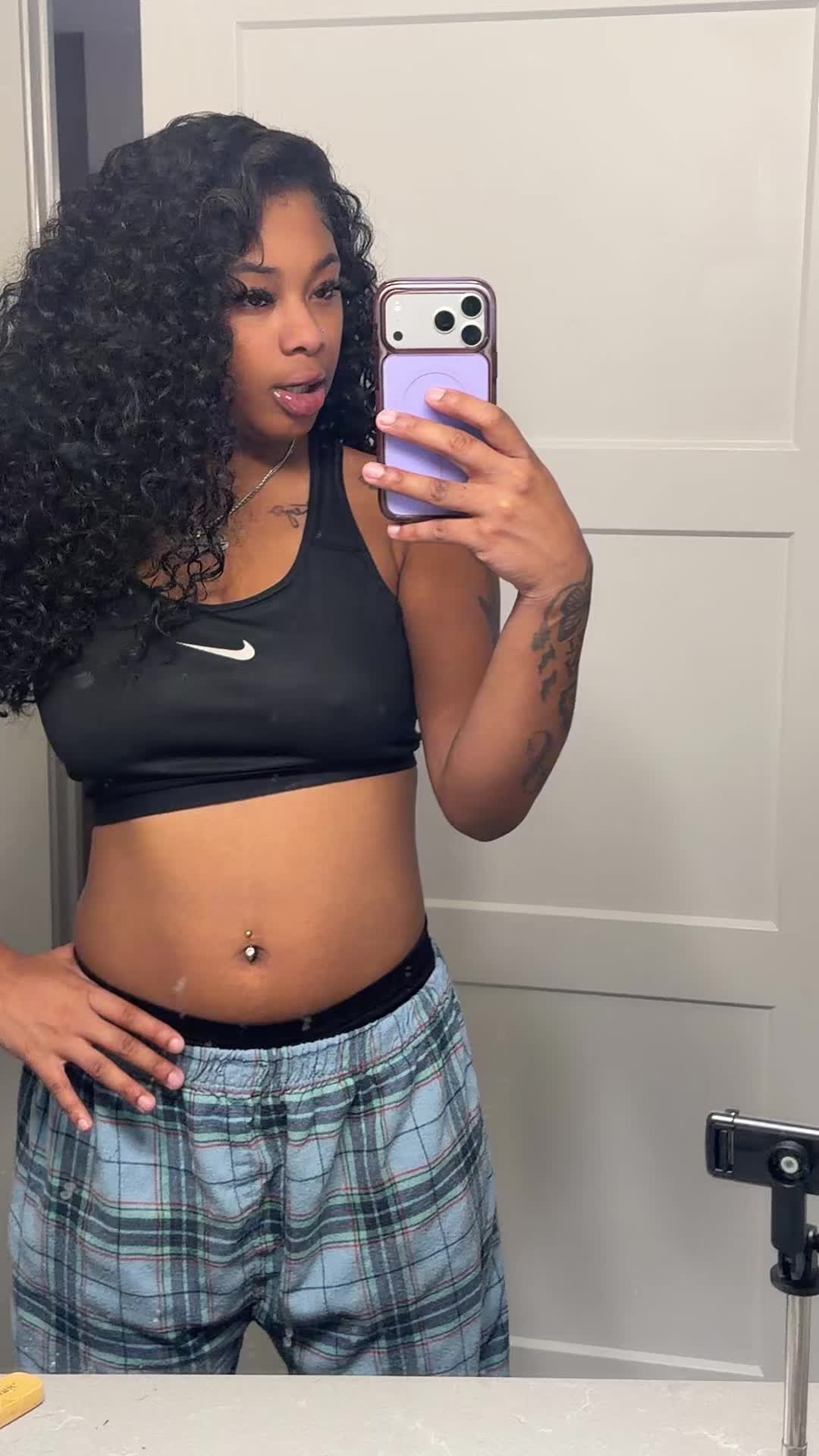 @kaylaadaabraatt🏳️&zwj;🌈