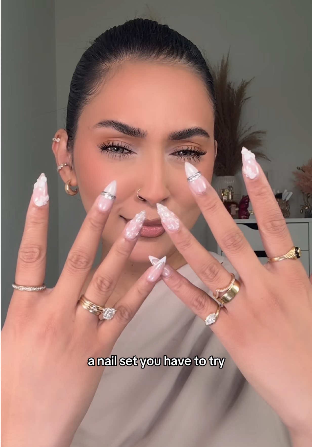 @RASHNA