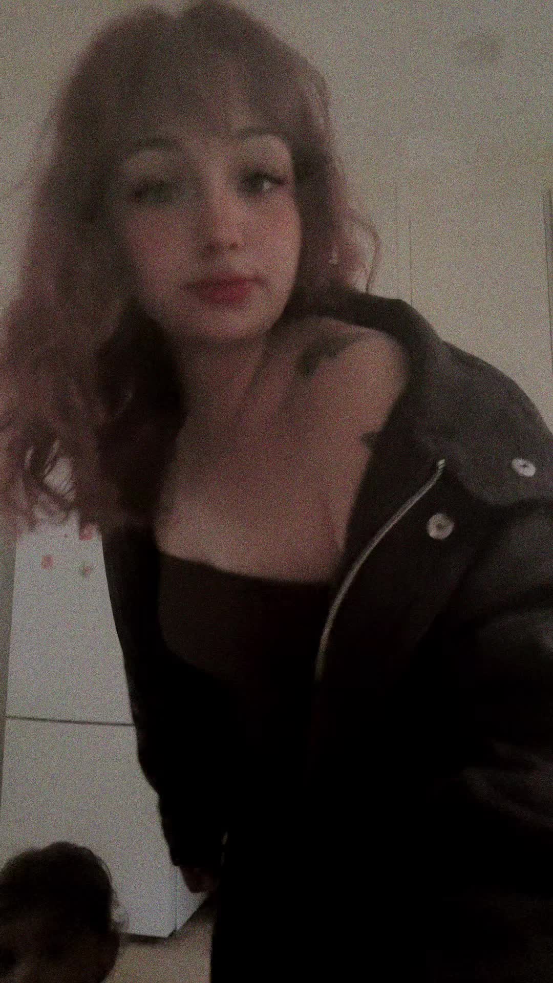 @Valentina