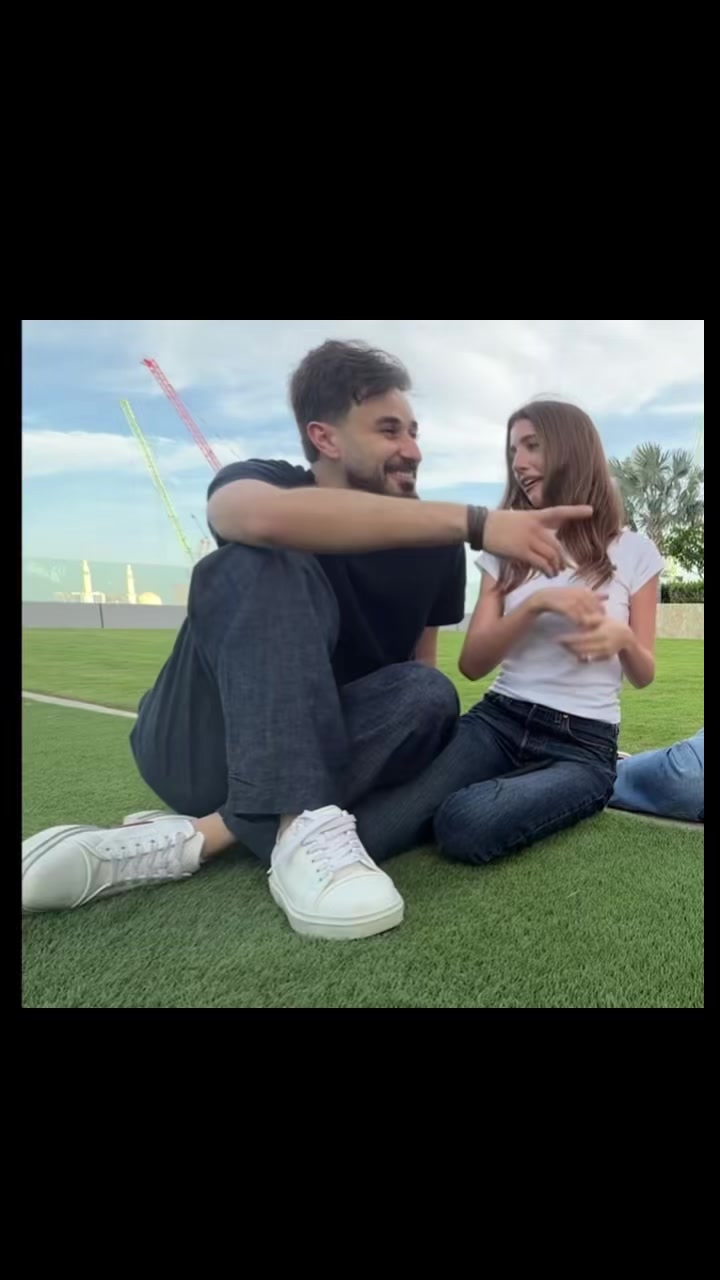 @lu10la