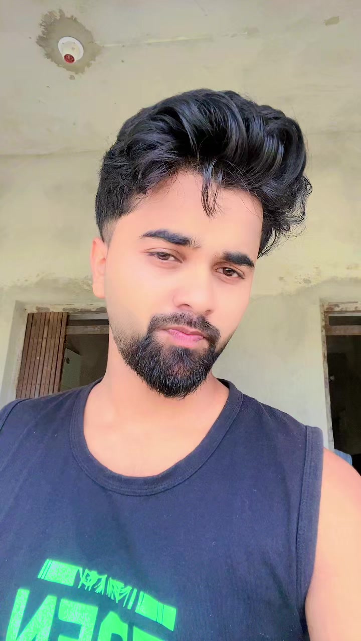 @𝙈𝙧_सिद्ध_𝙝𝙖𝙧𝙩𝙝 🦅