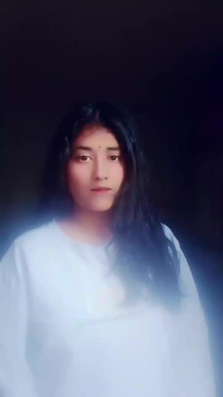@💫👑pari chand sodari ☺️💝🤗