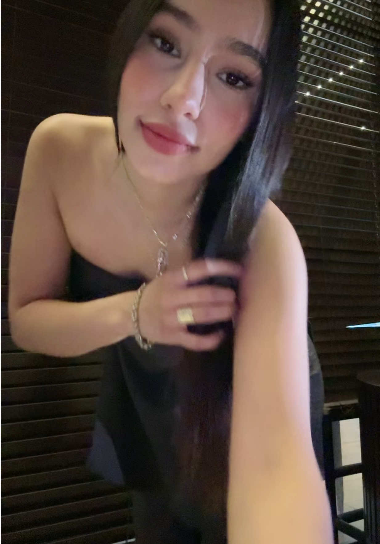 @imnotdania