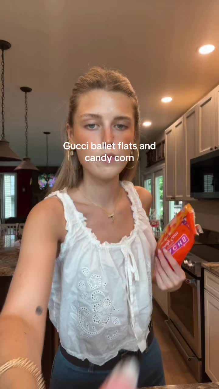 @BRITNEY ECKMAN