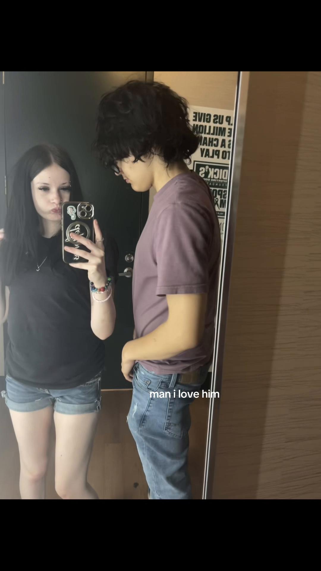 @mari.