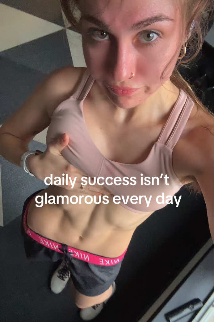 @fit w/ rae🧚🏼♀️🌟