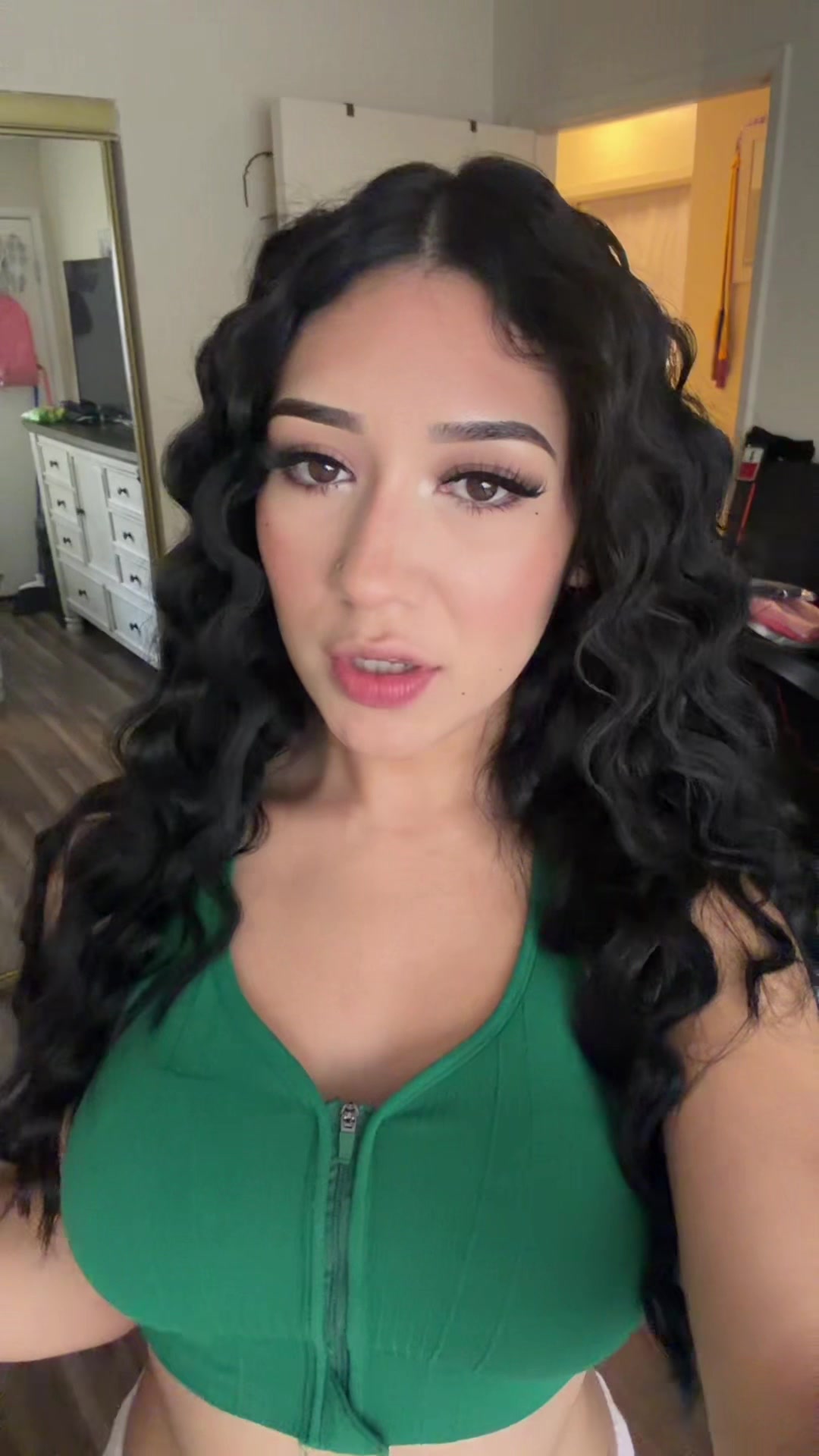 @Myuhhh117