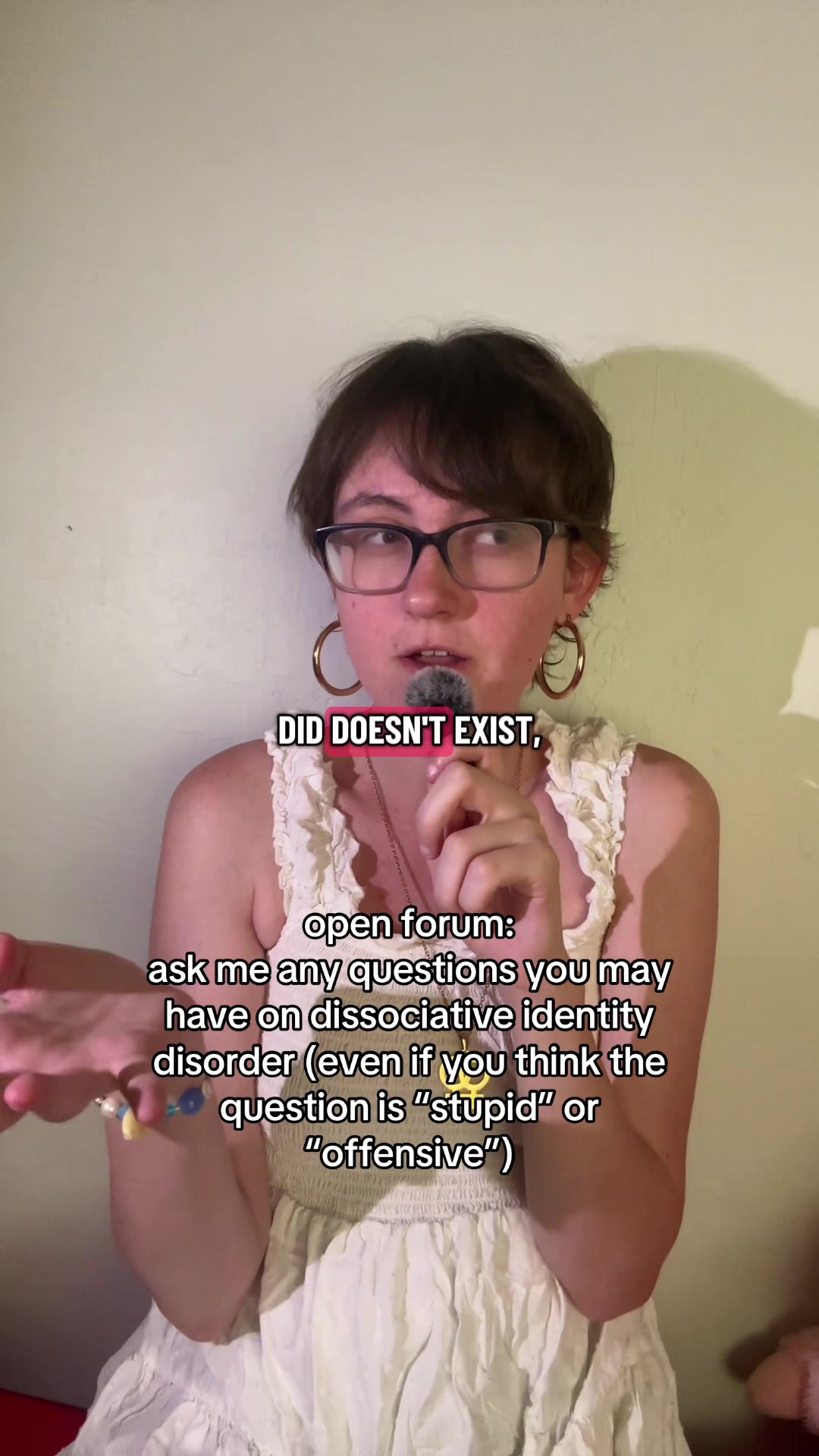 @esm&eacute; ⚢ writer & mh advocate