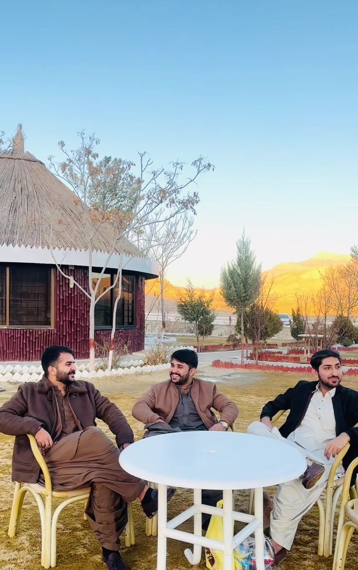 @ایمل گولہ 👑