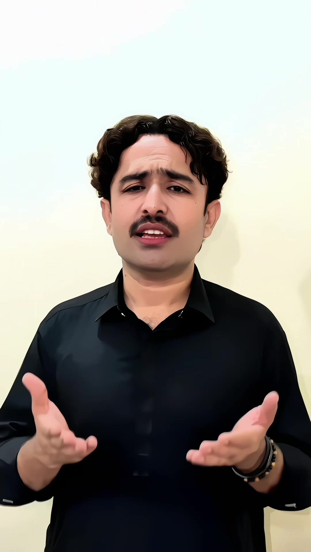 @Singer Tahir Farooq