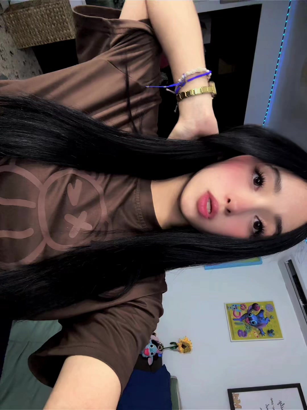 @ღM E L
