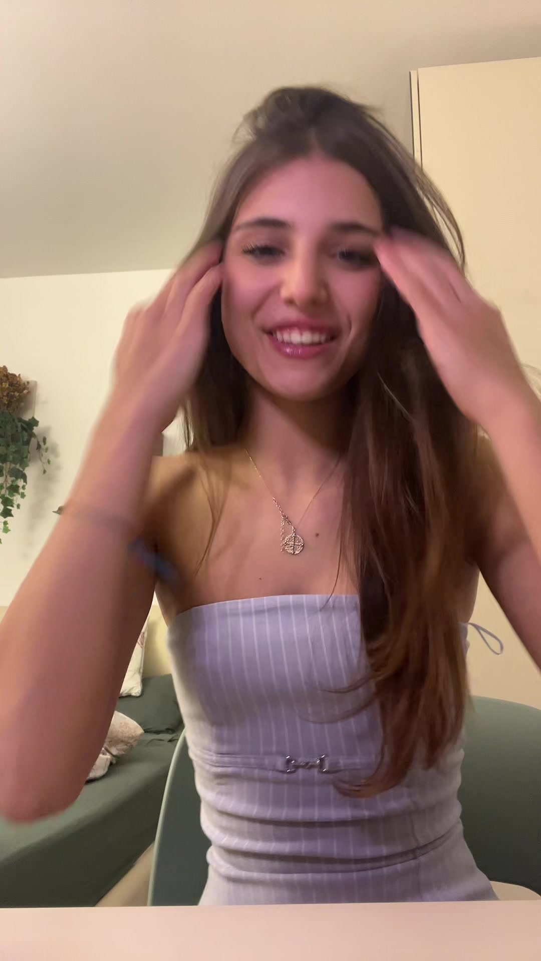 @𝓽𝓱𝓮𝓪.