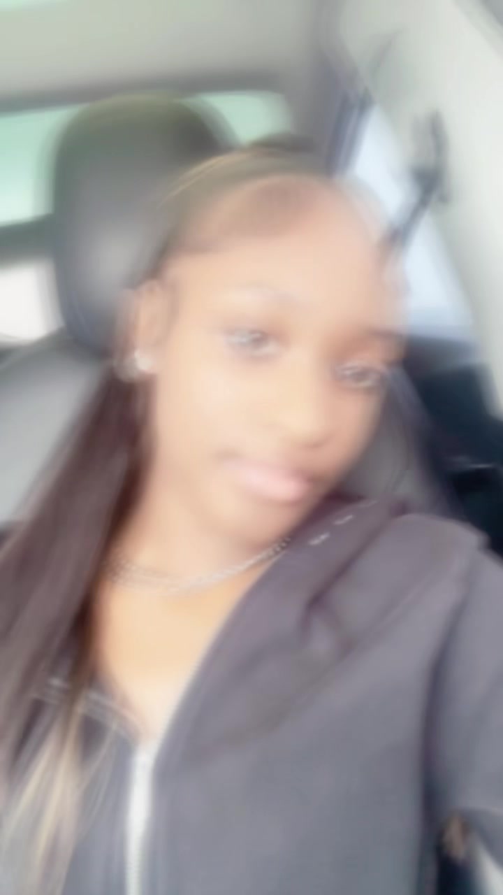 @👸🏽