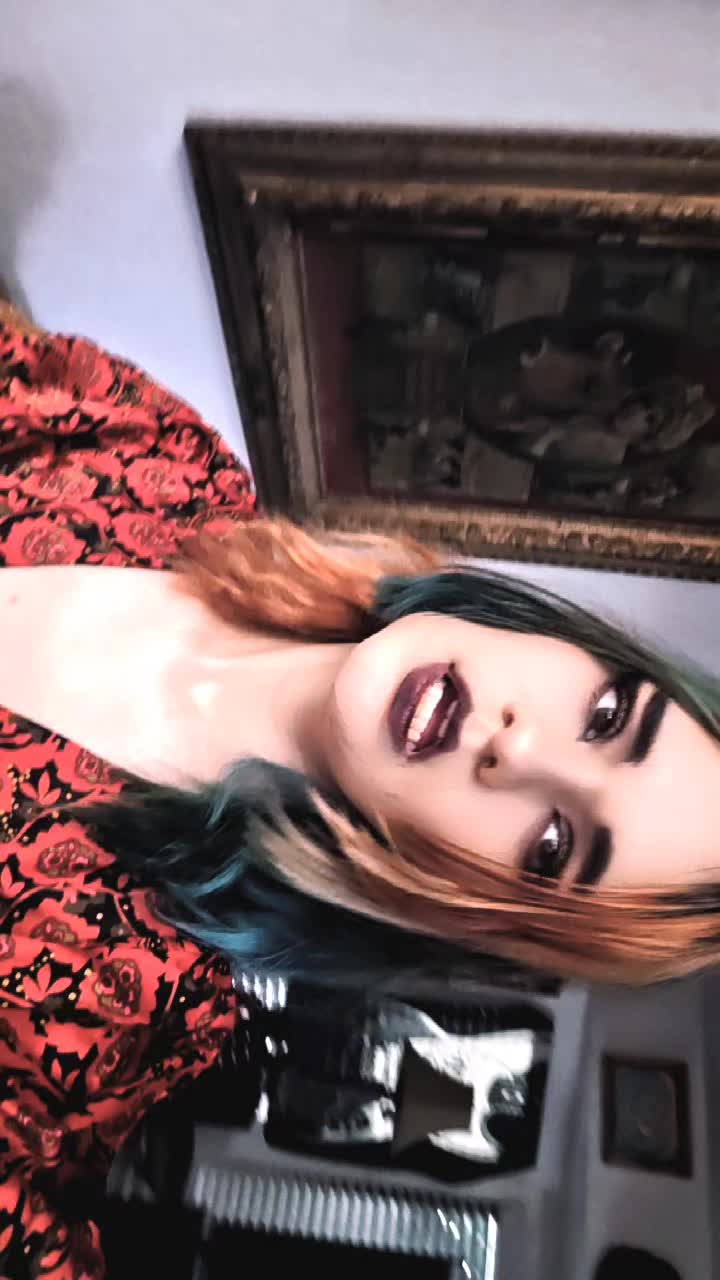 @palebatteredbody