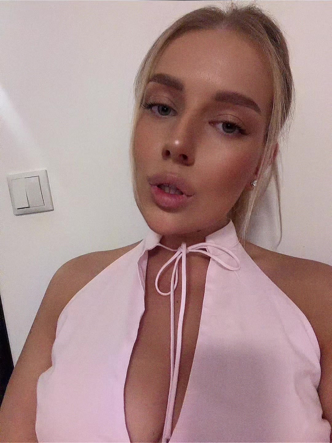 @Viktoriya