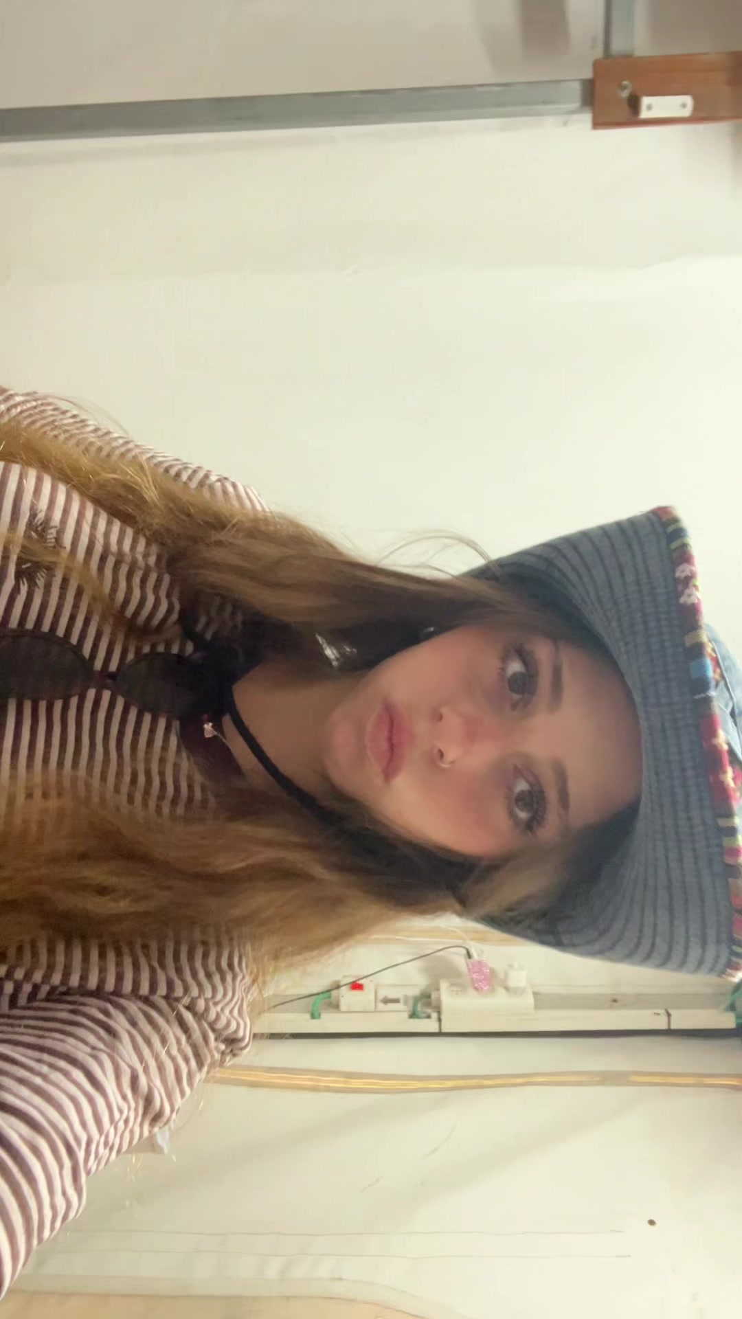 @ella_spammm2011